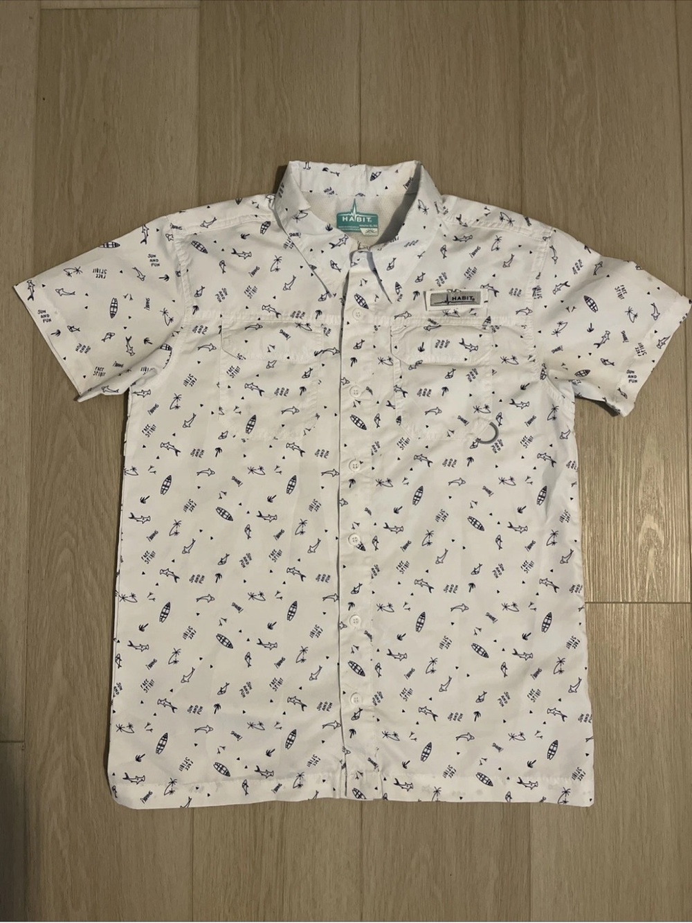 Habit Vented Fishing Shirt Youth XL White / Blue Beach All Over Print Solar 40
